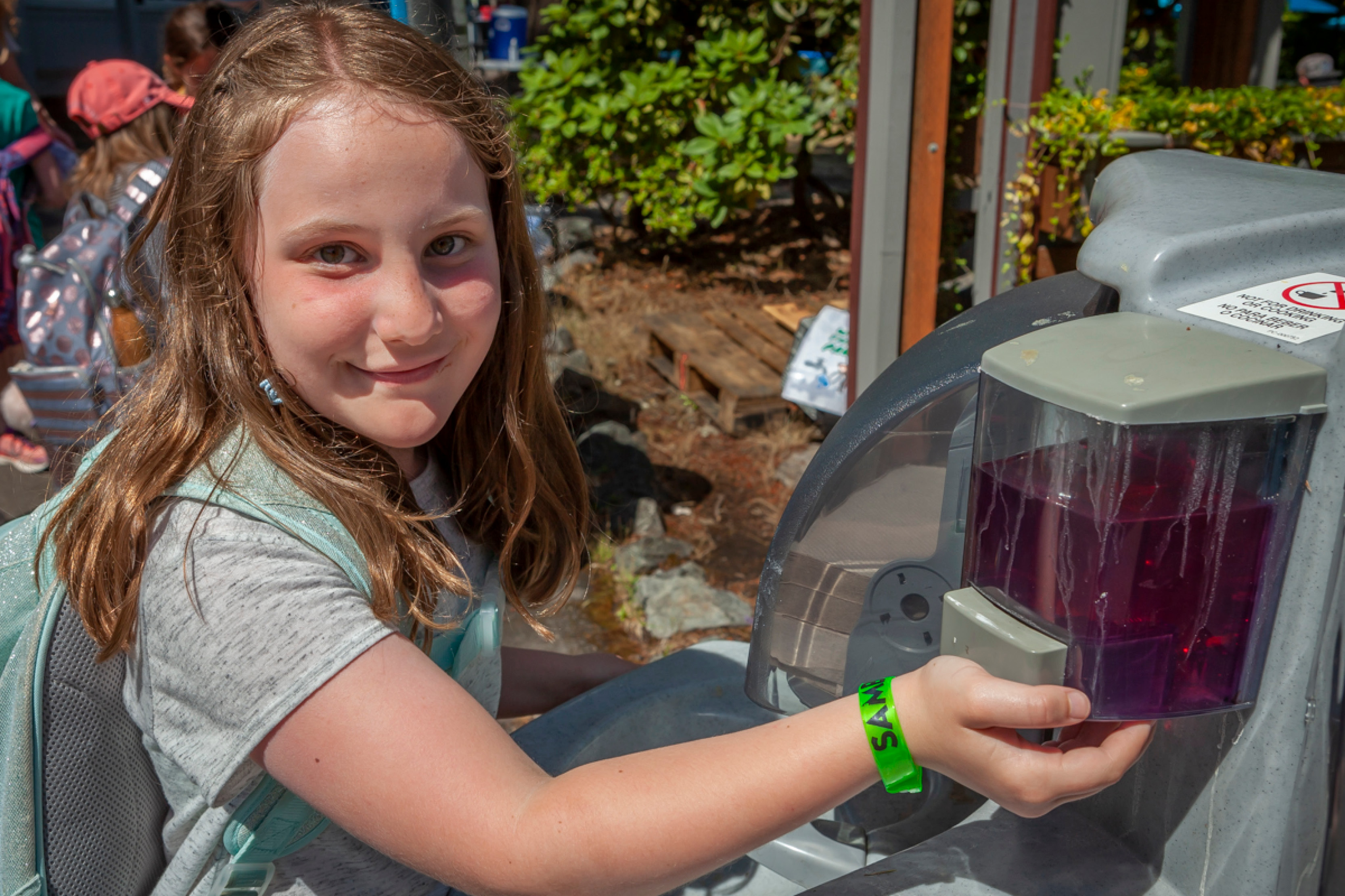 Photo Slider GENERAL - hand washing